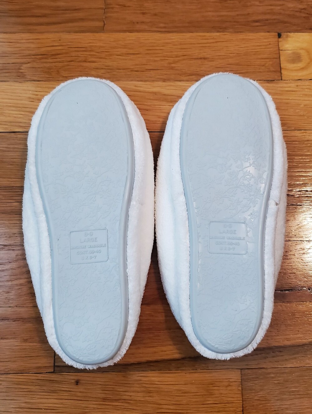 White Plush Slippers - Picture 7 of 9